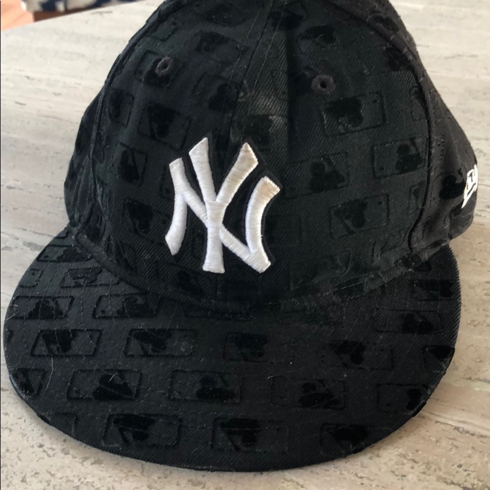 New York Yankees Baseball Cap 7 1/8